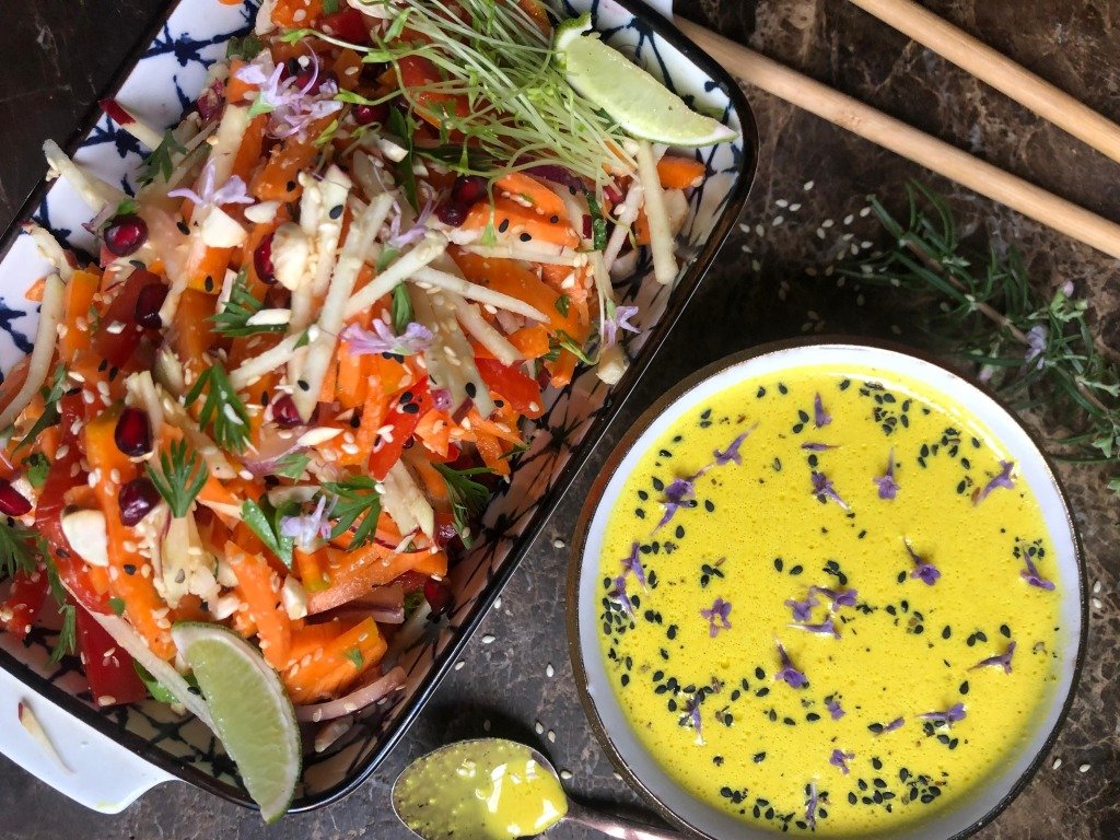 TALLERES VERANIEGAS DE COCINA VIVA -  ENSALADAS EXÓTICAS