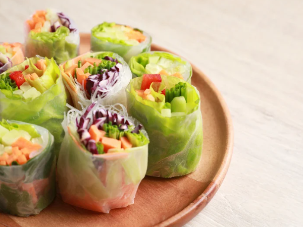 SOUP & ROLL - CHEF SURAPIN PANYA