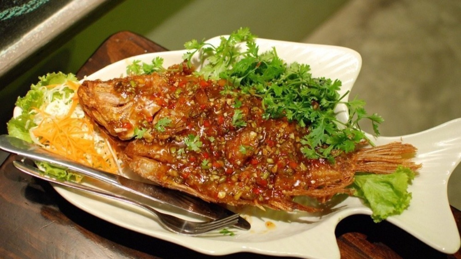 COCINA THAI - SURAPIN PANYA