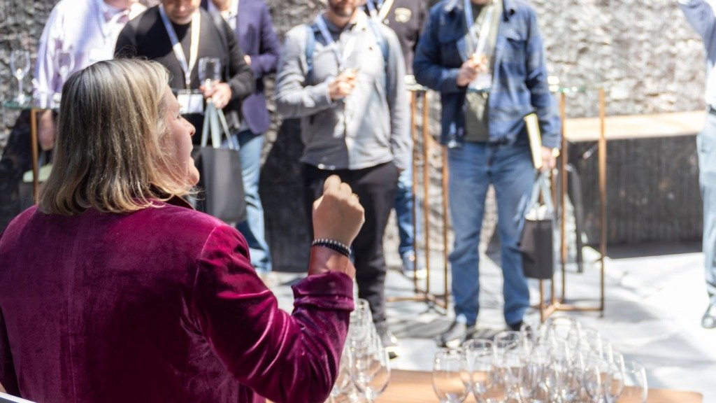 Barbara Martínez 🍷 Sumiller y 🏆 Mejor Wine Marketing a Nivel Mundial 2025