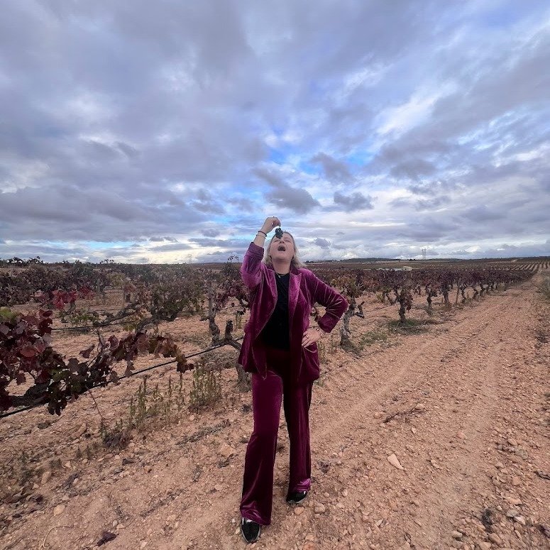 Barbara Martínez 🍷 Sumiller y 🏆 Mejor Wine Marketing a Nivel Mundial 2025
